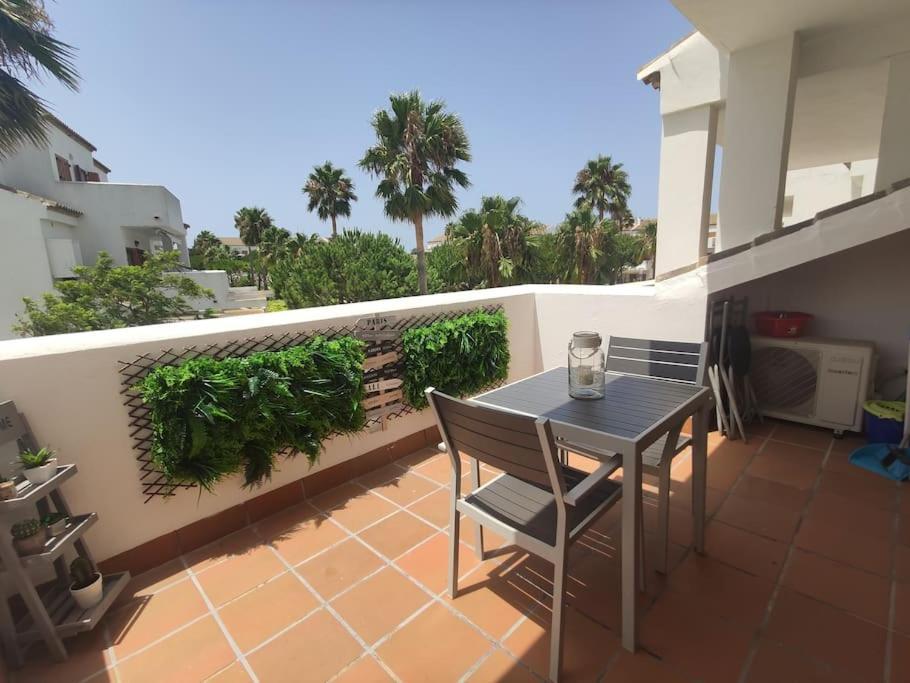 Precioso Apartamento A 700 M Del Mar Chiclana de la Frontera Kültér fotó